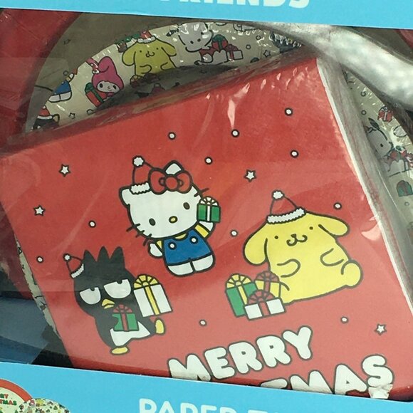 Hello Kitty & Friends Christmas Paper Tableware Party Set 72 Pc Plates & Napkins - Picture 2 of 5